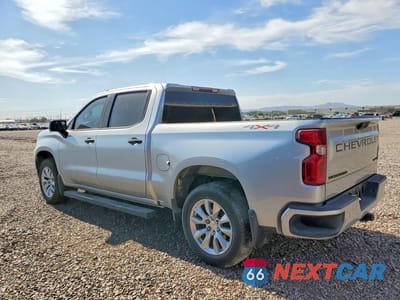 Drugie zdjęcie samochodu z przodu: 2022 CHEVROLET SILVERADO K1500 CUSTOM VIN:1GCPDBEKXNZ509122 - miniatura