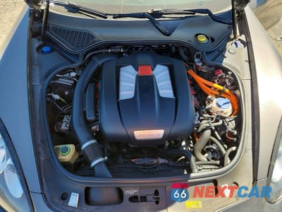 Zdjęcie 11 z 12 samochodu: 2015 PORSCHE PANAMERA SE HYBRID VIN:WP0AD2A76FL040283 - miniatura