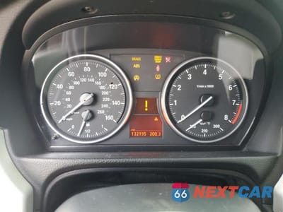 Zdjęcie 9 z 12 samochodu: 2007 BMW 328 I VIN:WBAWB33537PU87481 - miniatura