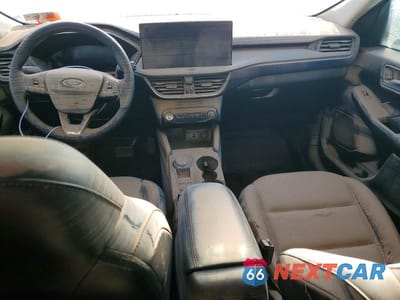 Zdjęcie 8 z 13 samochodu: 2024 FORD ESCAPE PLATINUM VIN:1FMCU9JA1RUA71349 - miniatura