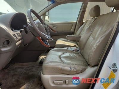 Zdjęcie 7 z 12 samochodu: 2001 LEXUS RX 300 VIN:JTJHF10U910166851 - miniatura