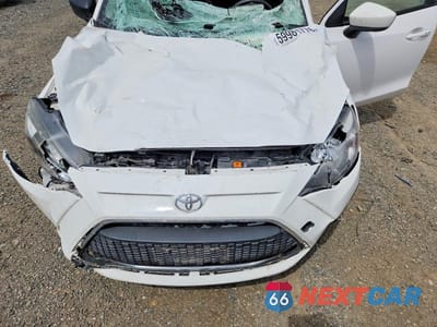 Zdjęcie 11 z 12 samochodu: 2019 TOYOTA YARIS LE VIN:3MYDLBYV2KY518822 - miniatura