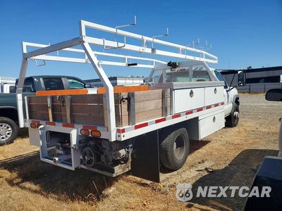 Trzecie zdjęcie samochodu z tyłu: 2004 CHEVROLET SILVERADO C3500 VIN:1GBJC34UX4E304038 - miniatura