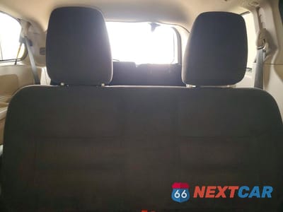 Zdjęcie 10 z 13 samochodu: 2012 DODGE GRAND CARAVAN SE VIN:2C4RDGBG4CR183086 - miniatura