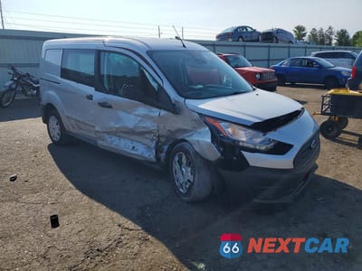 Czwarte zdjęcie samochodu z boku: 2019 FORD TRANSIT CONNECT XL VIN:NM0LS7E24K1397927 - miniatura