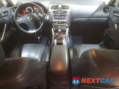 Zdjęcie 8 z 12 samochodu: 2006 LEXUS IS 350 VIN:JTHBE262465001046 - miniatura