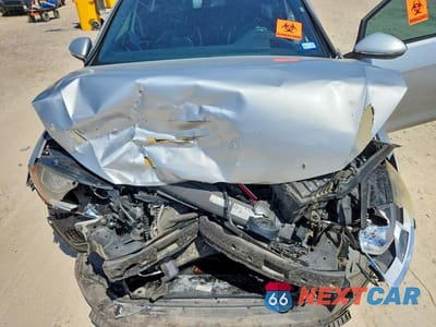 Zdjęcie 11 z 12 samochodu: 2015 VOLKSWAGEN GTI 2.0T VIN:3VW4T7AUXFM007298 - miniatura