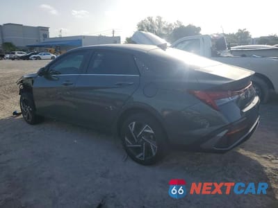 Drugie zdjęcie samochodu z przodu: 2025 HYUNDAI ELANTRA LIMITED VIN:KMHLP4DG8SU937015 - miniatura
