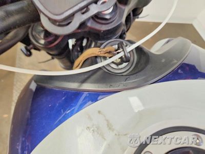 Zdjęcie 8 z 10 samochodu: 2025 TRIUMPH MOTORCYCLE TRIDENT 660 VIN:SMTL10UL1STBX7421 - miniatura