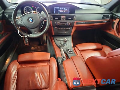 Zdjęcie 8 z 12 samochodu: 2011 BMW M3 VIN:WBSPM9C50BE203824 - miniatura