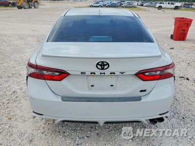 Zdjęcie 6 z 12 samochodu: 2022 TOYOTA CAMRY SE VIN:4T1G11AK1NU024885 - miniatura