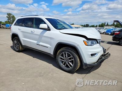 Czwarte zdjęcie samochodu z boku: 2019 JEEP GRAND CHEROKEE LAREDO VIN:1C4RJFAG7KC753402 - miniatura