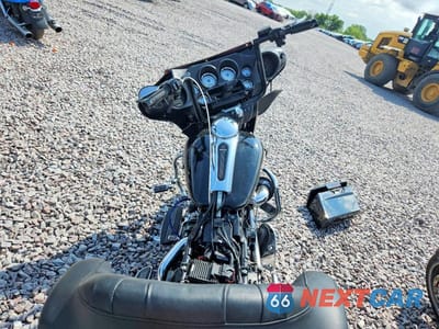 Zdjęcie 6 z 9 samochodu: 2012 HARLEY-DAVIDSON FLHX STREET GLIDE VIN:1HD1KBM18CB667774 - miniatura