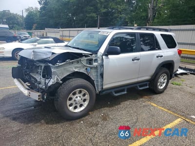 2010 TOYOTA 4RUNNER TRAIL JTEBU5JRXA5031019 - główne zdjęcie licytacji z USA - miniatura