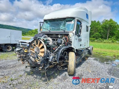 Drugie zdjęcie samochodu z przodu: 2020 VOLVO VNL SEMI TRUCK VIN:4V4NC9EH6LN233697 - miniatura