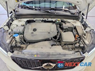 Zdjęcie 12 z 13 samochodu: 2023 VOLVO XC40 PLUS VIN:YV4L12UW3P2003927 - miniatura