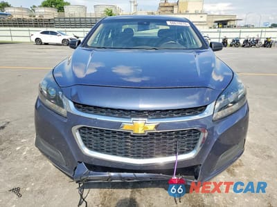 Piąte zdjęcie samochodu w środku: 2015 CHEVROLET MALIBU LS VIN:1G11B5SL5FF246110 - miniatura
