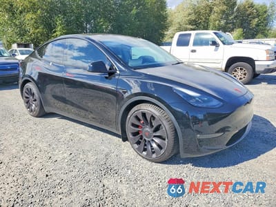 Czwarte zdjęcie samochodu z boku: 2021 TESLA MODEL Y VIN:5YJYGDEF2MF270423 - miniatura