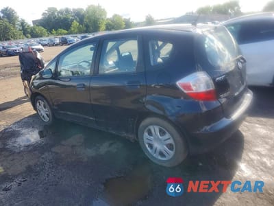 Drugie zdjęcie samochodu z przodu: 2011 HONDA FIT VIN:JHMGE8G32BS007729 - miniatura