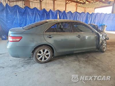 Trzecie zdjęcie samochodu z tyłu: 2010 TOYOTA CAMRY LE VIN:4T1BF3EK7AU578699 - miniatura
