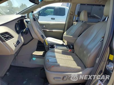 Zdjęcie 13 z 26 samochodu: 2011 TOYOTA SIENNA XLE 7-PASSENGER VIN:5TDDK3DC1BS017469 - miniatura