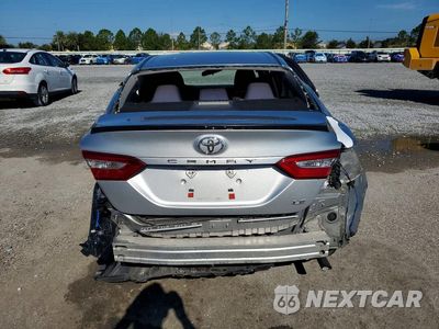 Zdjęcie 6 z 12 samochodu: 2018 TOYOTA CAMRY L VIN:4T1B11HK7JU514449 - miniatura