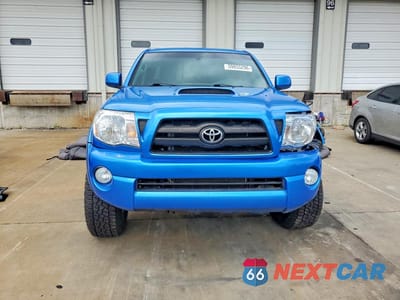 Piąte zdjęcie samochodu w środku: 2005 TOYOTA TACOMA V6 VIN:5TELU42N95Z120615 - miniatura