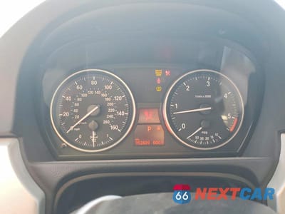 Zdjęcie 9 z 12 samochodu: 2011 BMW 335 D VIN:WBAPN7C59BA781241 - miniatura