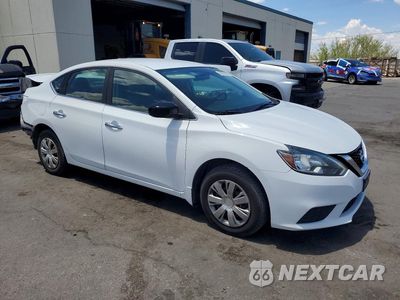 Czwarte zdjęcie samochodu z boku: 2018 NISSAN SENTRA S VIN:3N1AB7AP5JY320217 - miniatura