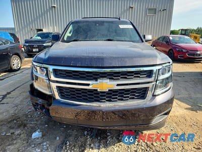 Piąte zdjęcie samochodu w środku: 2015 CHEVROLET TAHOE K1500 LT VIN:1GNSKBKCXFR121698 - miniatura