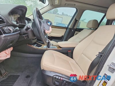 Zdjęcie 7 z 13 samochodu: 2015 BMW X3 XDRIVE28I VIN:5UXWX9C56F0D46341 - miniatura