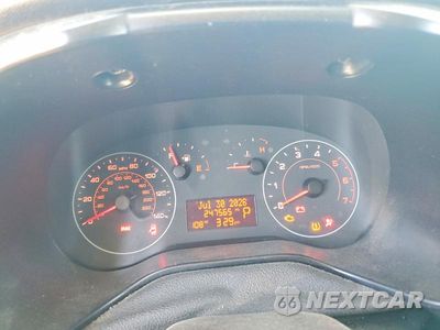 Zdjęcie 9 z 13 samochodu: 2018 RAM PROMASTER CITY DELIVERY VAN VIN:ZFBERFAB0J6L24811 - miniatura