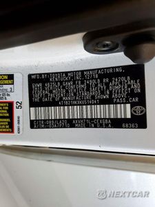 Zdjęcie 12 z 12 samochodu: 2019 TOYOTA CAMRY HYBRID XLE VIN:4T1B21HKXKU514041 - miniatura