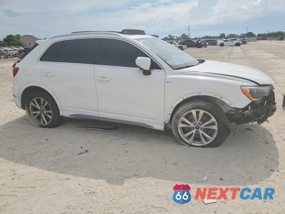 Czwarte zdjęcie samochodu z boku: 2021 AUDI Q3 PREMIUM S LINE 45 VIN:WA1DECF37M1021203 - miniatura