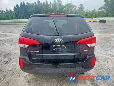 Zdjęcie 6 z 12 samochodu: 2015 KIA SORENTO LX VIN:5XYKT3A66FG657358 - miniatura