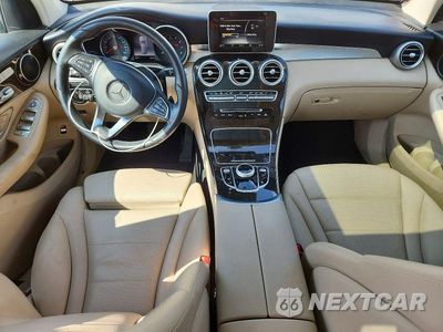 Zdjęcie 8 z 13 samochodu: 2019 MERCEDES-BENZ GLC 300 VIN:WDC0G4JB9KV132287 - miniatura