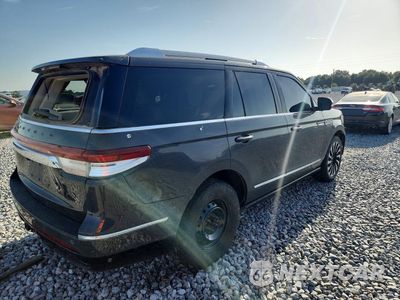 Trzecie zdjęcie samochodu z tyłu: 2023 LINCOLN NAVIGATOR BLACK LABEL VIN:5LMJJ2TG3PEL15886 - miniatura