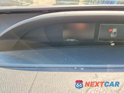 Zdjęcie 9 z 12 samochodu: 2018 TOYOTA PRIUS FOUR VIN:JTDKARFU6J3056044 - miniatura