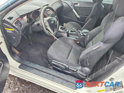 Zdjęcie 7 z 13 samochodu: 2010 HYUNDAI GENESIS COUPE 2.0T R-SPEC VIN:KMHHT6KD6AU027707 - miniatura