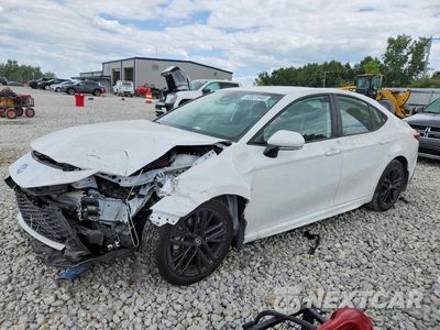 2026 TOYOTA CAMRY SE 4T1DAACK2TU228432 - główne zdjęcie licytacji z USA - miniatura