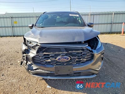 Piąte zdjęcie samochodu w środku: 2025 FORD ESCAPE ST LINE SELECT VIN:1FMCU9NA2SUA70047 - miniatura