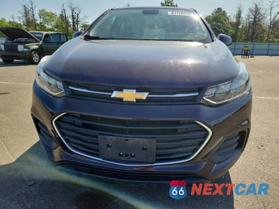 Piąte zdjęcie samochodu w środku: 2021 CHEVROLET TRAX LS VIN:KL7CJNSB9MB341068 - miniatura