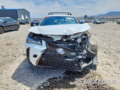 Piąte zdjęcie samochodu w środku: 2019 LEXUS UX 250H VIN:JTHU9JBH6K2014992 - miniatura