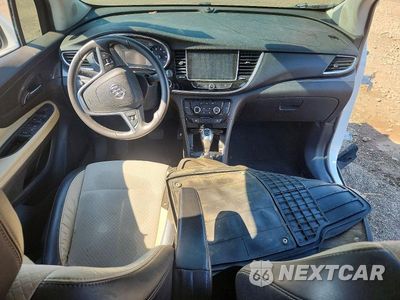 Zdjęcie 8 z 12 samochodu: 2017 BUICK ENCORE PREFERRED VIN:KL4CJASB2HB037236 - miniatura