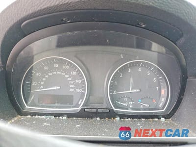 Zdjęcie 9 z 14 samochodu: 2008 BMW X3 3.0SI VIN:WBXPC93458WJ12085 - miniatura