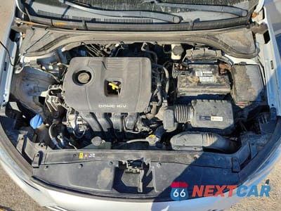 Zdjęcie 11 z 12 samochodu: 2018 HYUNDAI ELANTRA SE VIN:5NPD74LF2JH336399 - miniatura