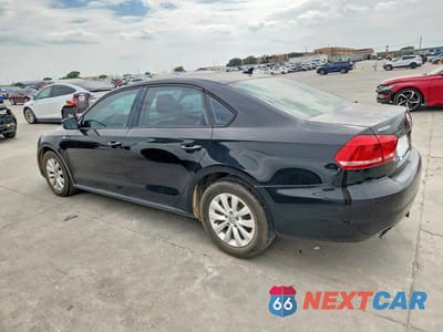 Drugie zdjęcie samochodu z przodu: 2014 VOLKSWAGEN PASSAT S VIN:1VWAS7A31EC120795 - miniatura