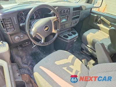 Zdjęcie 8 z 14 samochodu: 2019 CHEVROLET EXPRESS G3500 VIN:1GCZGHFG3K1142815 - miniatura
