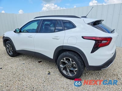 Drugie zdjęcie samochodu z przodu: 2026 CHEVROLET TRAX 1LT VIN:KL77LHEP4TC064441 - miniatura