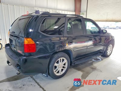 Trzecie zdjęcie samochodu z tyłu: 2008 GMC ENVOY DENALI VIN:1GKET63M282137332 - miniatura